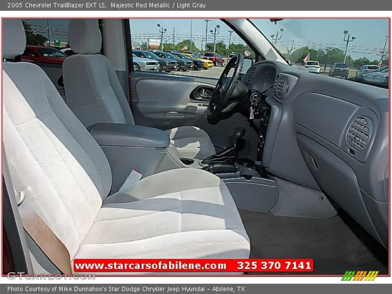 Majestic Red Metallic / Light Gray 2005 Chevrolet TrailBlazer EXT LS