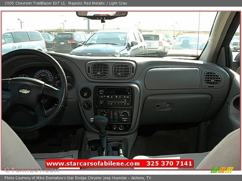 Majestic Red Metallic / Light Gray 2005 Chevrolet TrailBlazer EXT LS