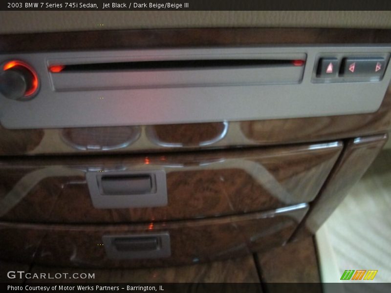 Jet Black / Dark Beige/Beige III 2003 BMW 7 Series 745i Sedan