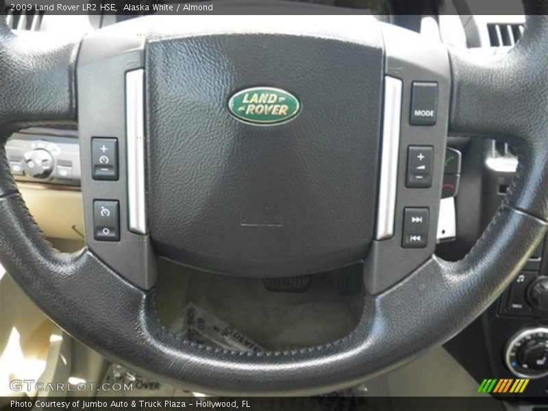 Alaska White / Almond 2009 Land Rover LR2 HSE