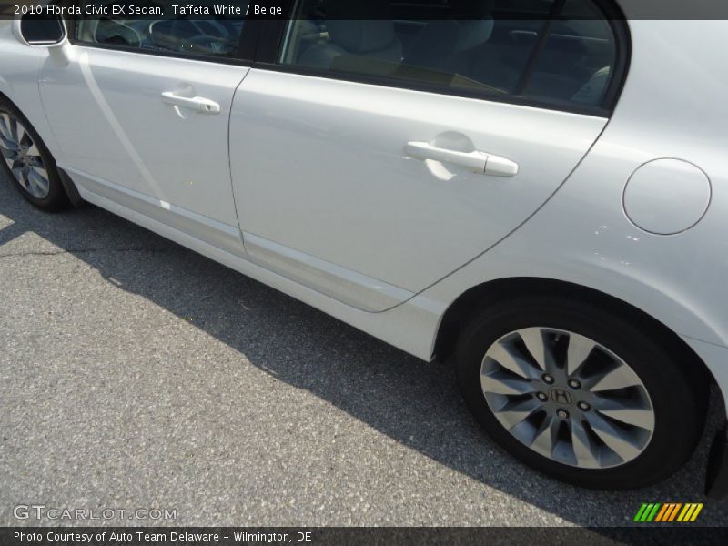 Taffeta White / Beige 2010 Honda Civic EX Sedan
