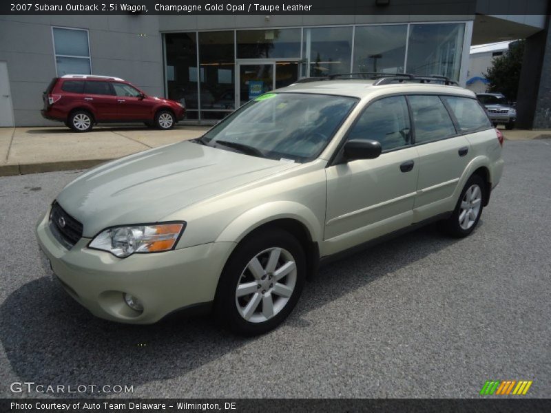Champagne Gold Opal / Taupe Leather 2007 Subaru Outback 2.5i Wagon