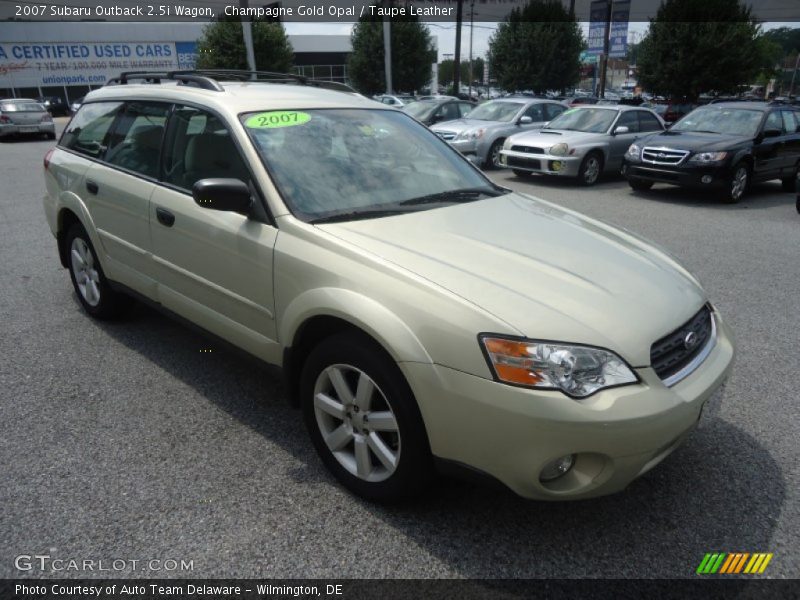 Champagne Gold Opal / Taupe Leather 2007 Subaru Outback 2.5i Wagon