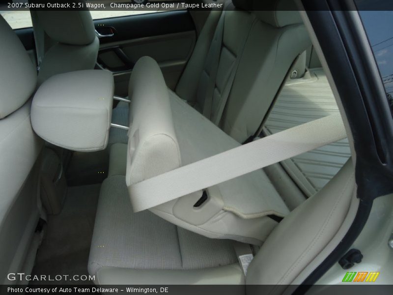 Champagne Gold Opal / Taupe Leather 2007 Subaru Outback 2.5i Wagon