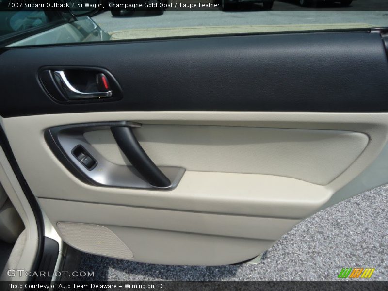 Champagne Gold Opal / Taupe Leather 2007 Subaru Outback 2.5i Wagon