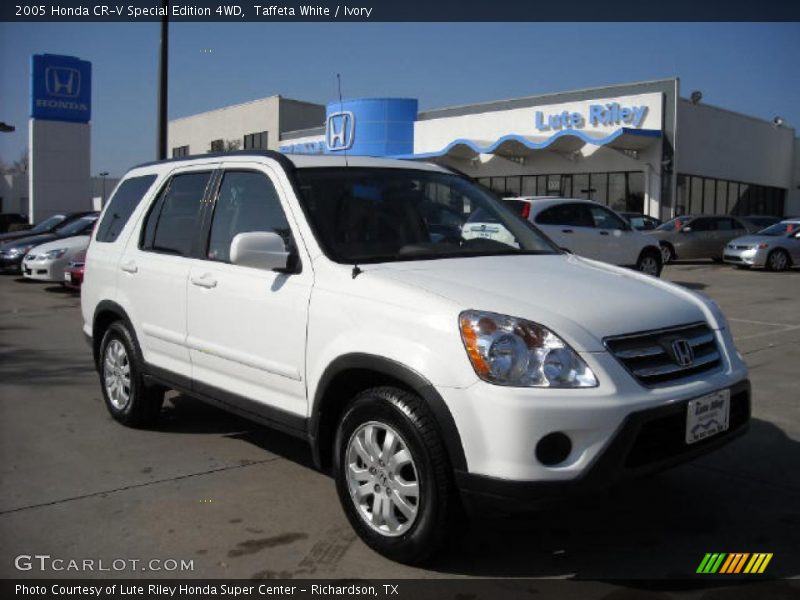 Taffeta White / Ivory 2005 Honda CR-V Special Edition 4WD