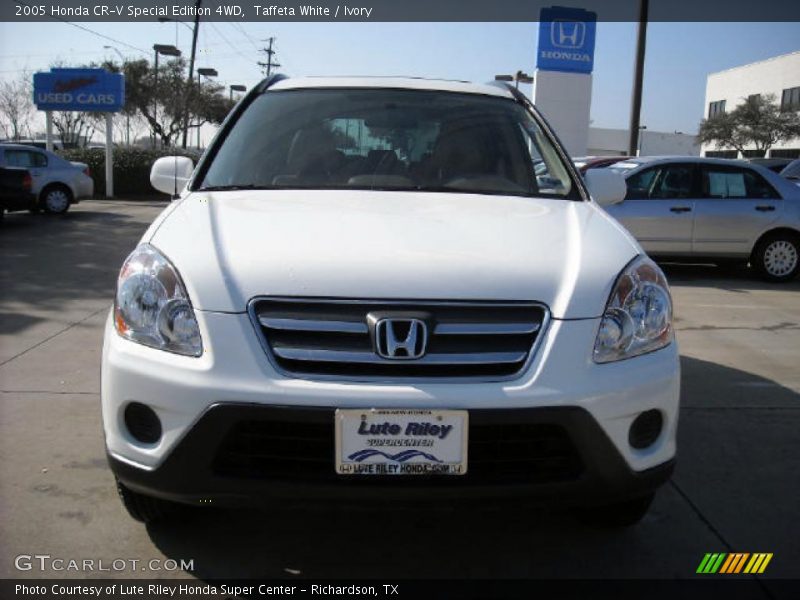 Taffeta White / Ivory 2005 Honda CR-V Special Edition 4WD
