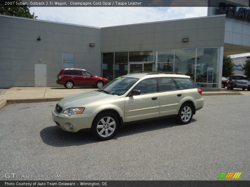 Champagne Gold Opal / Taupe Leather 2007 Subaru Outback 2.5i Wagon