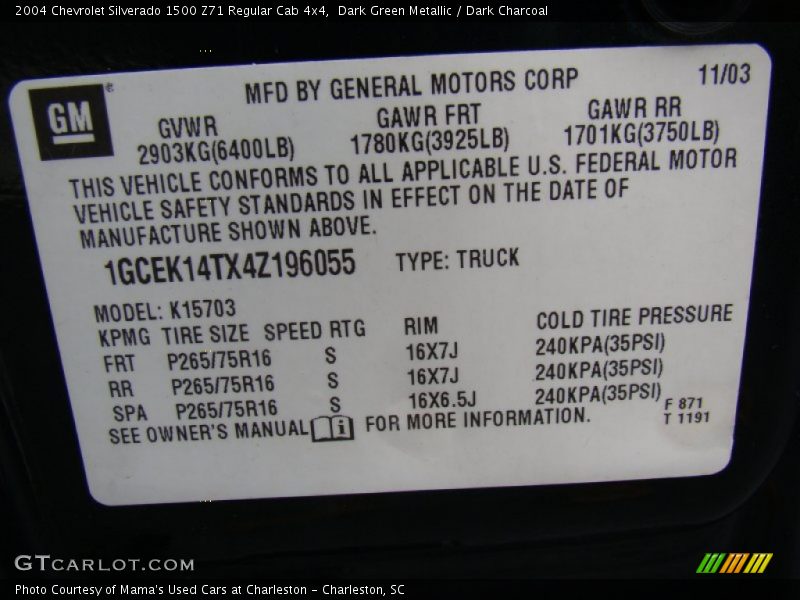 Dark Green Metallic / Dark Charcoal 2004 Chevrolet Silverado 1500 Z71 Regular Cab 4x4