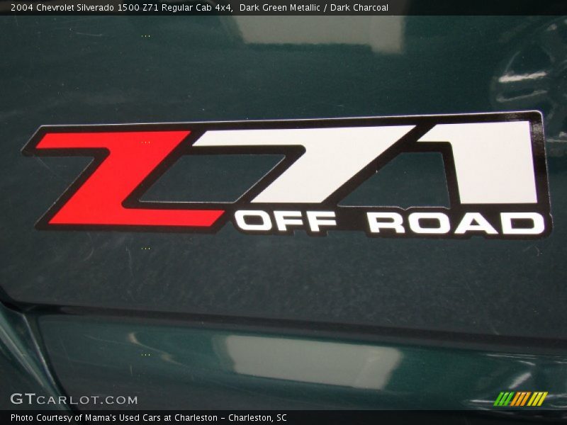 Dark Green Metallic / Dark Charcoal 2004 Chevrolet Silverado 1500 Z71 Regular Cab 4x4