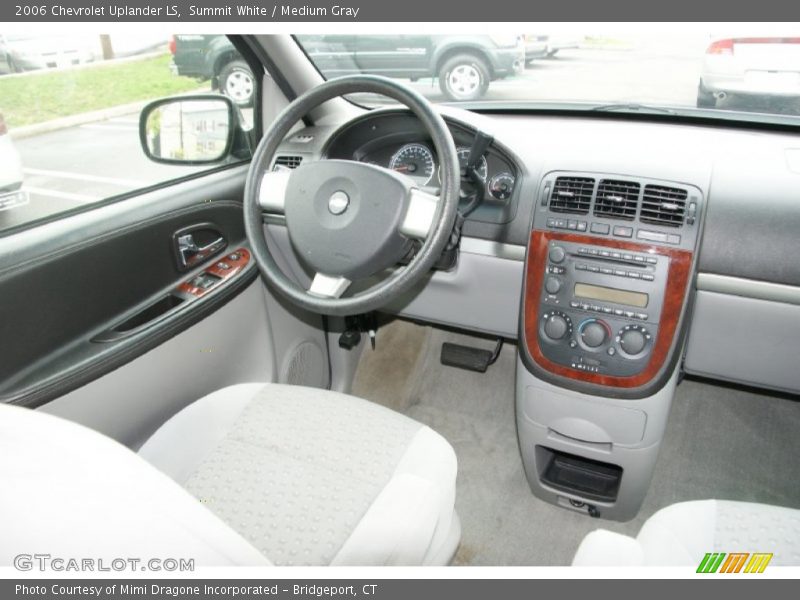 Summit White / Medium Gray 2006 Chevrolet Uplander LS