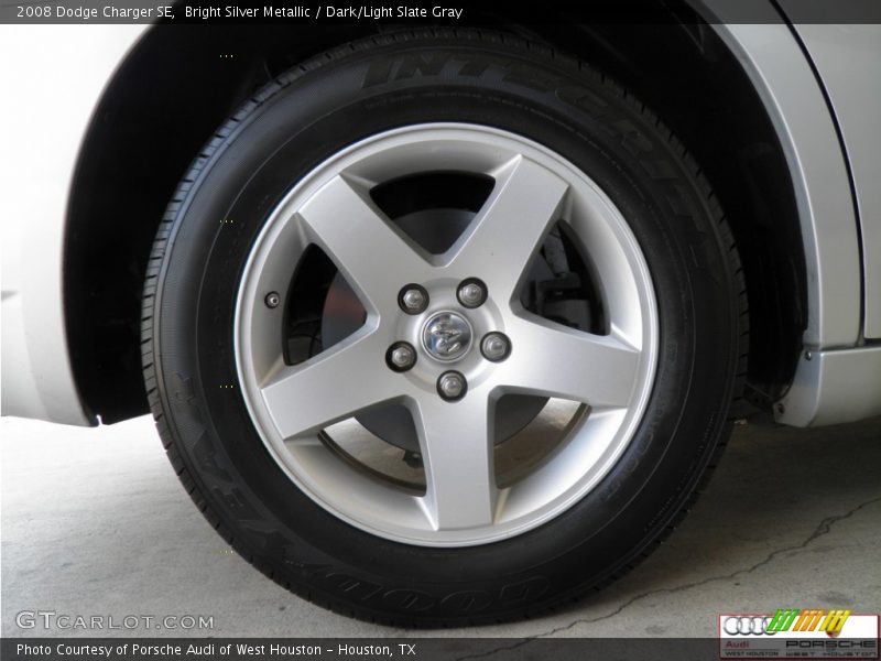 Bright Silver Metallic / Dark/Light Slate Gray 2008 Dodge Charger SE