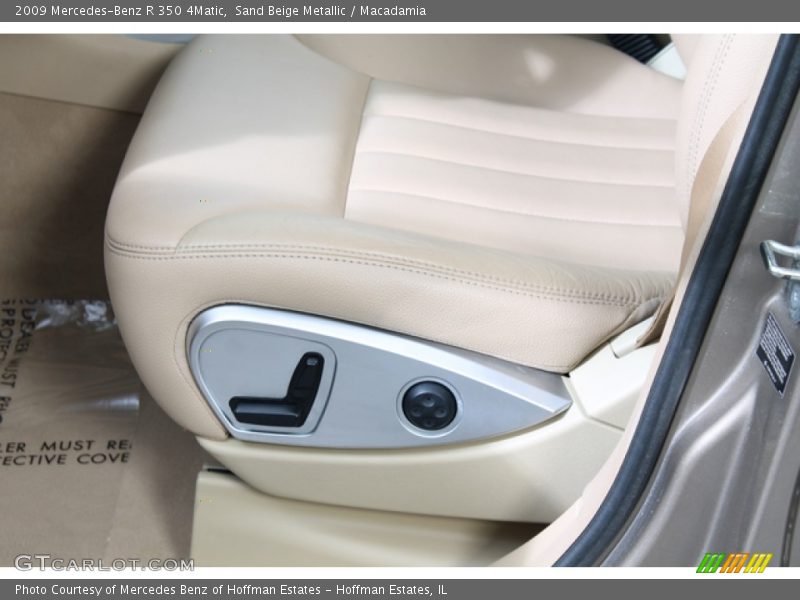 Sand Beige Metallic / Macadamia 2009 Mercedes-Benz R 350 4Matic