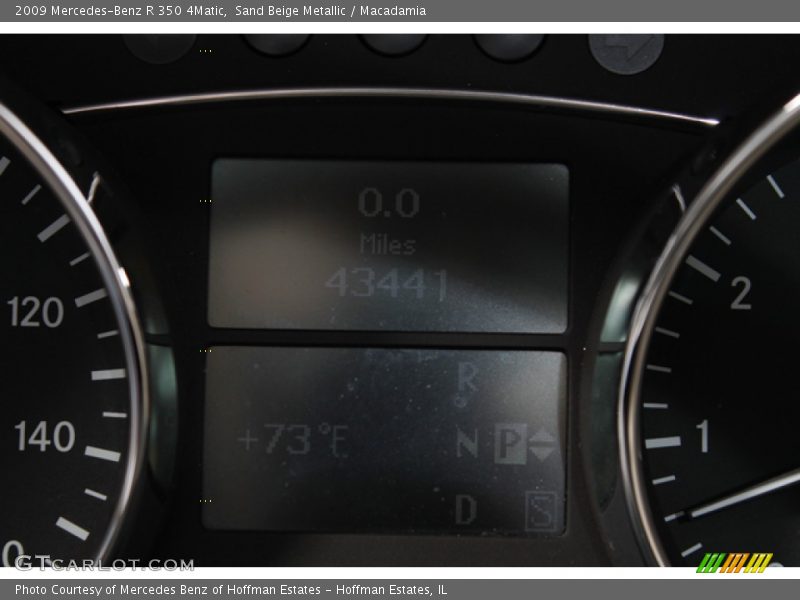 Sand Beige Metallic / Macadamia 2009 Mercedes-Benz R 350 4Matic