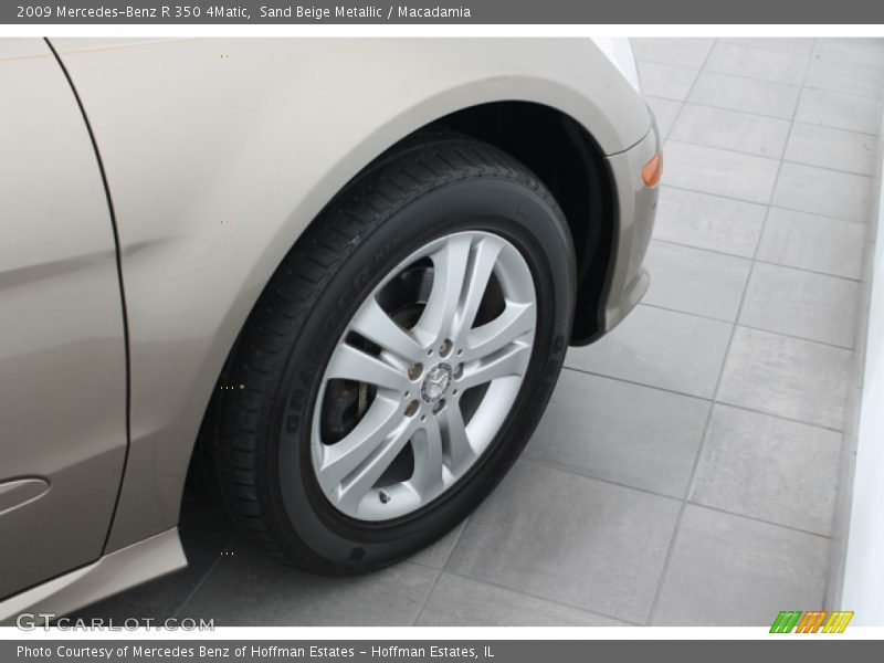 Sand Beige Metallic / Macadamia 2009 Mercedes-Benz R 350 4Matic
