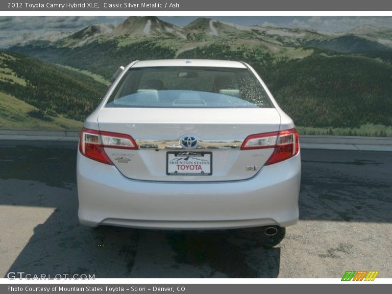 Classic Silver Metallic / Ash 2012 Toyota Camry Hybrid XLE