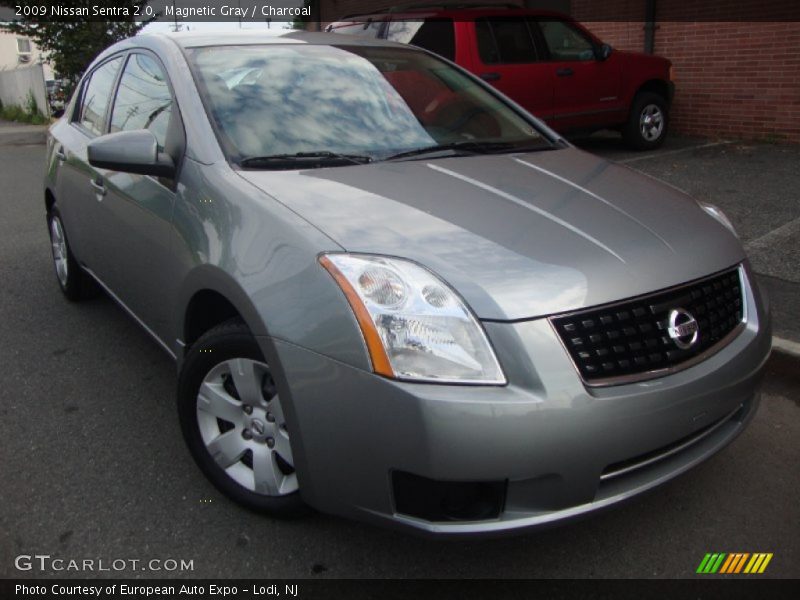 Magnetic Gray / Charcoal 2009 Nissan Sentra 2.0
