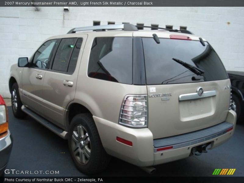 Light French Silk Metallic / Charcoal Black 2007 Mercury Mountaineer Premier AWD