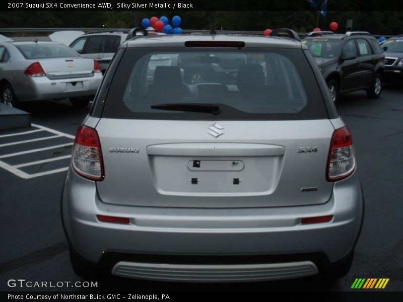 Silky Silver Metallic / Black 2007 Suzuki SX4 Convenience AWD