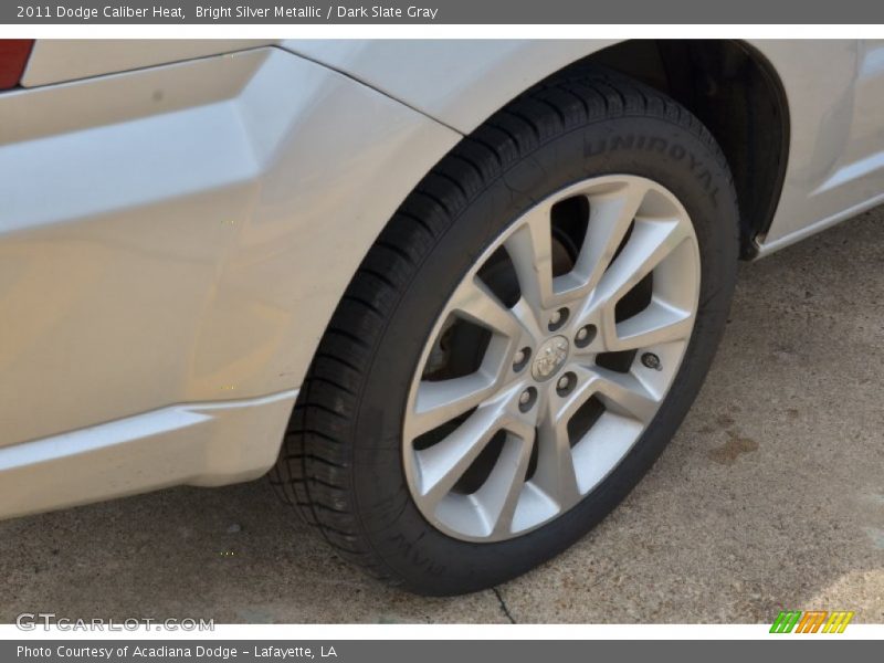Bright Silver Metallic / Dark Slate Gray 2011 Dodge Caliber Heat