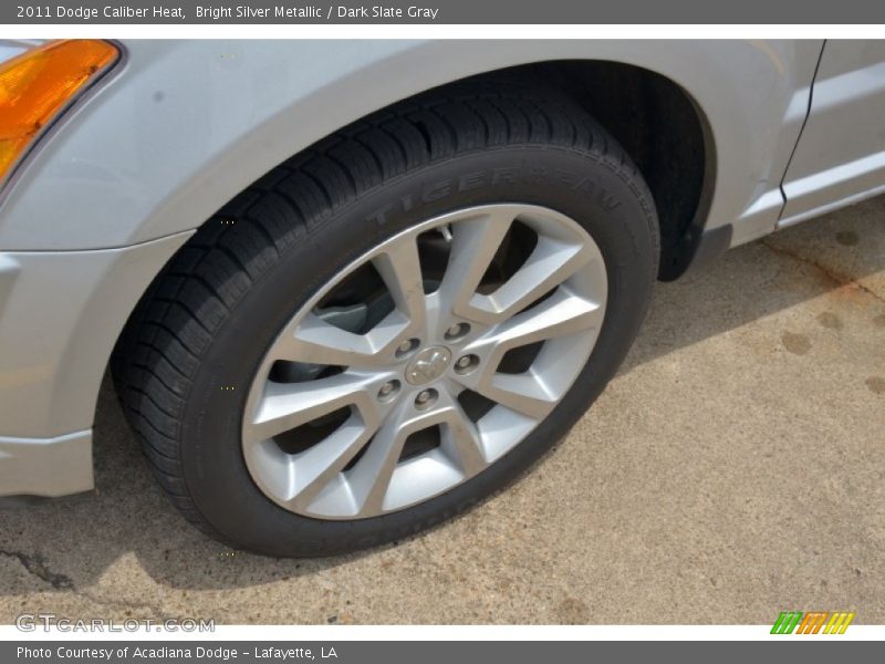 Bright Silver Metallic / Dark Slate Gray 2011 Dodge Caliber Heat