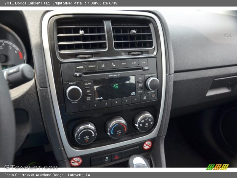 Bright Silver Metallic / Dark Slate Gray 2011 Dodge Caliber Heat