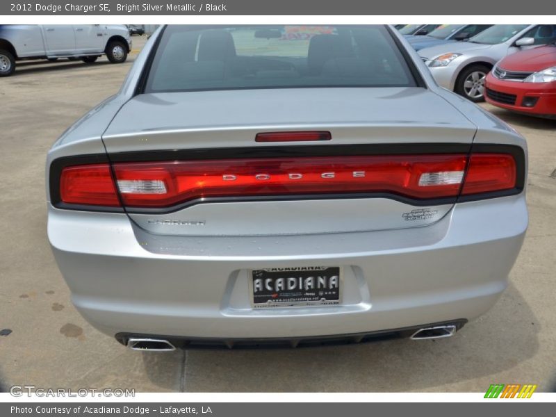 Bright Silver Metallic / Black 2012 Dodge Charger SE