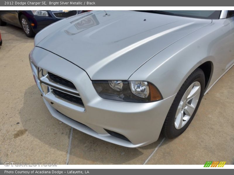 Bright Silver Metallic / Black 2012 Dodge Charger SE