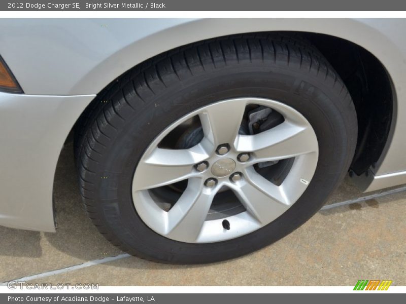 Bright Silver Metallic / Black 2012 Dodge Charger SE