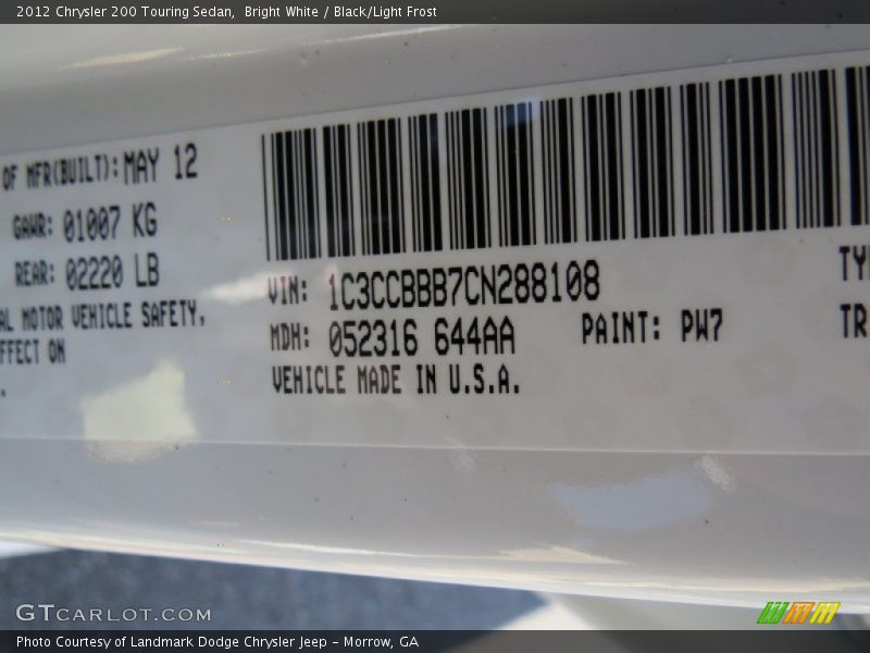 Bright White / Black/Light Frost 2012 Chrysler 200 Touring Sedan