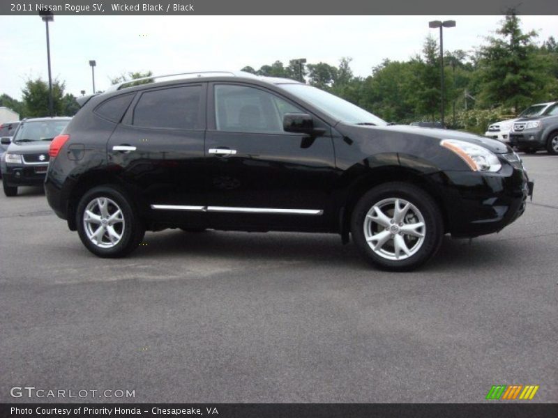 Wicked Black / Black 2011 Nissan Rogue SV