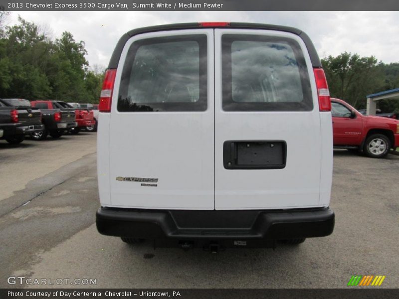 Summit White / Medium Pewter 2013 Chevrolet Express 3500 Cargo Van