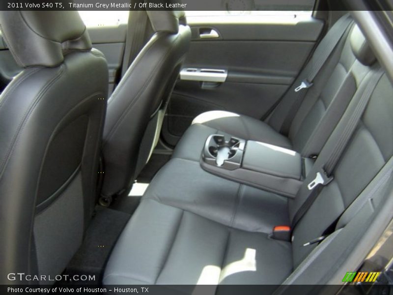 Titanium Grey Metallic / Off Black Leather 2011 Volvo S40 T5