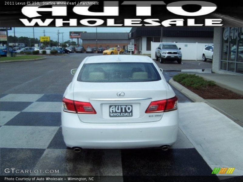 Starfire White Pearl / Parchment 2011 Lexus ES 350
