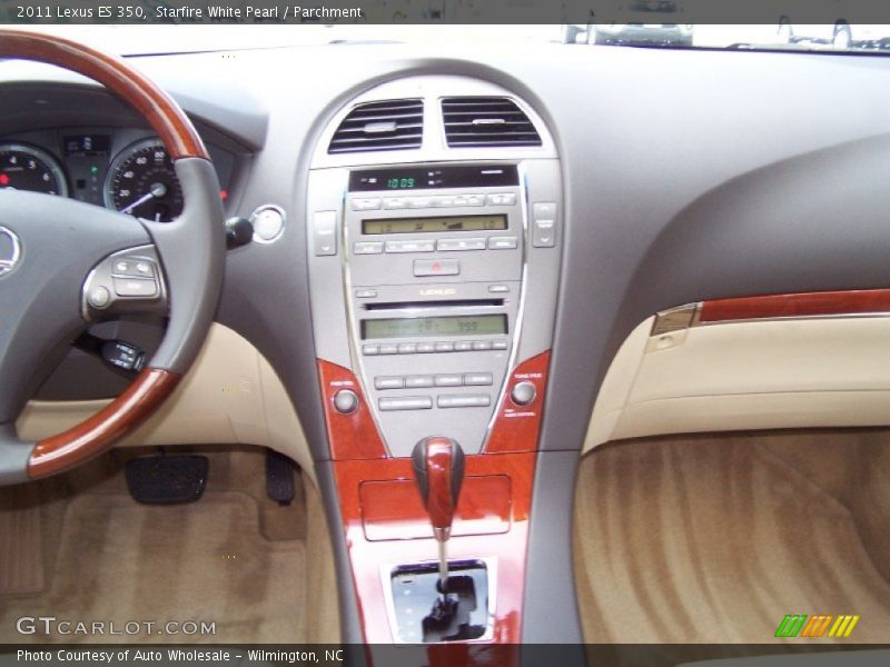 Starfire White Pearl / Parchment 2011 Lexus ES 350