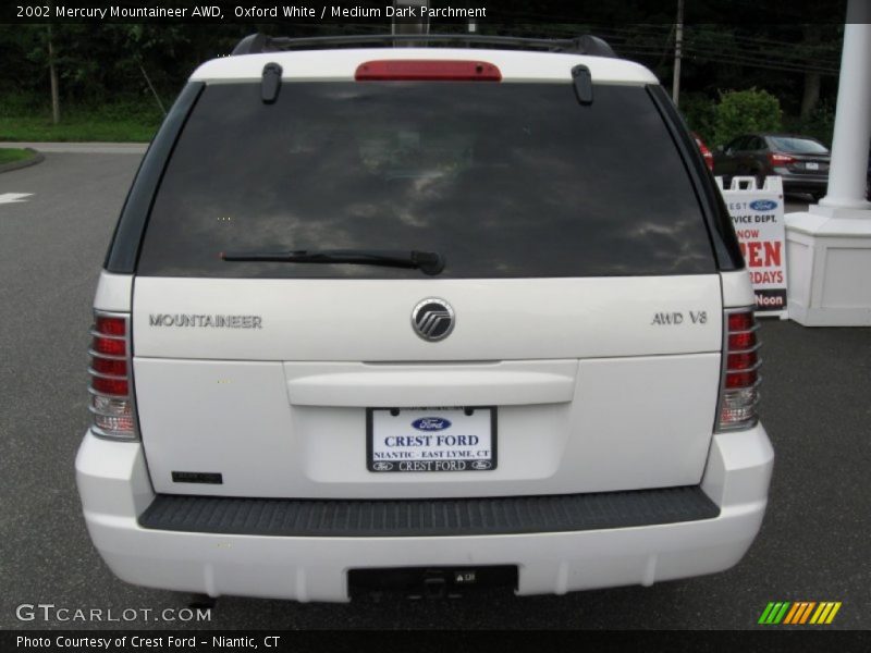 Oxford White / Medium Dark Parchment 2002 Mercury Mountaineer AWD