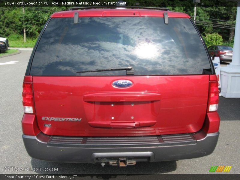 Redfire Metallic / Medium Parchment 2004 Ford Expedition XLT 4x4