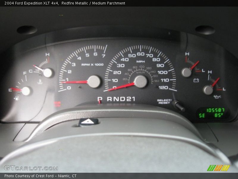 Redfire Metallic / Medium Parchment 2004 Ford Expedition XLT 4x4