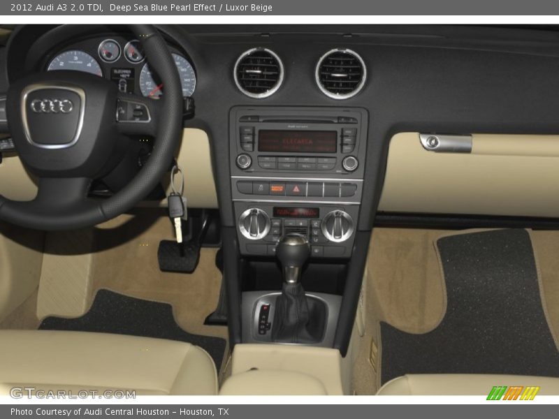 Deep Sea Blue Pearl Effect / Luxor Beige 2012 Audi A3 2.0 TDI