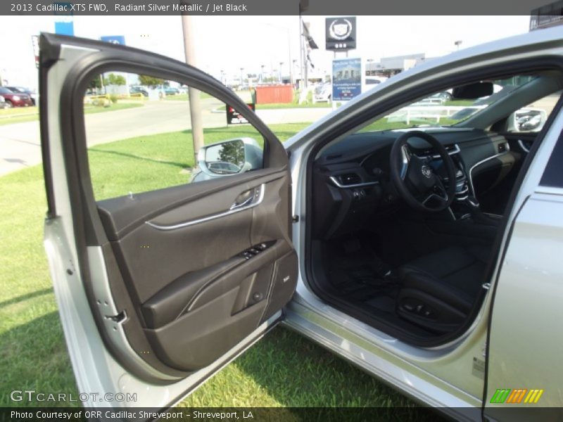 Radiant Silver Metallic / Jet Black 2013 Cadillac XTS FWD