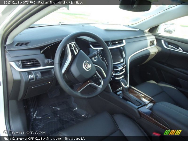 Radiant Silver Metallic / Jet Black 2013 Cadillac XTS FWD