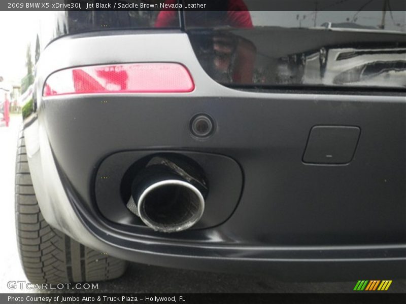 Exhaust of 2009 X5 xDrive30i