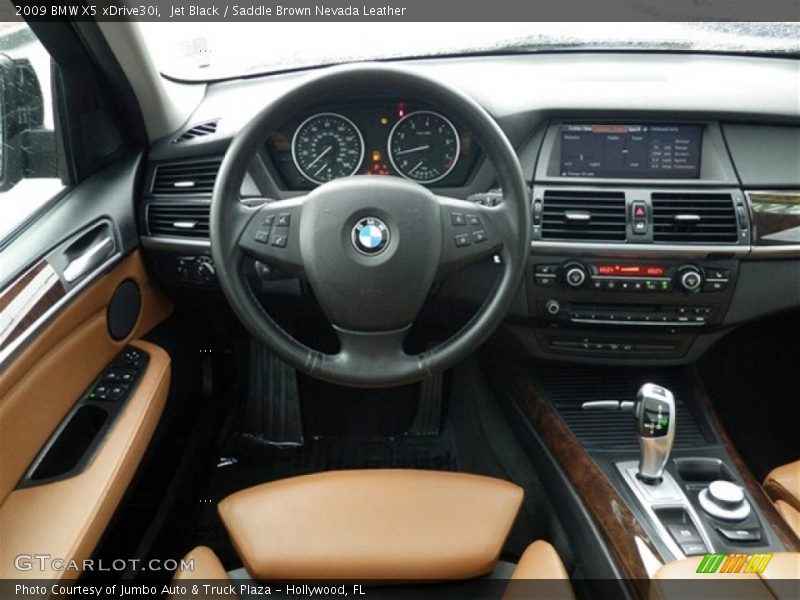 Dashboard of 2009 X5 xDrive30i