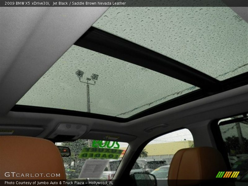 Sunroof of 2009 X5 xDrive30i