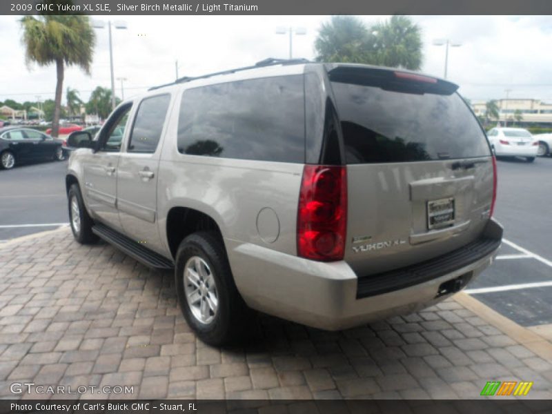 Silver Birch Metallic / Light Titanium 2009 GMC Yukon XL SLE