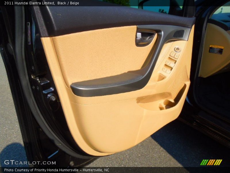 Black / Beige 2011 Hyundai Elantra Limited