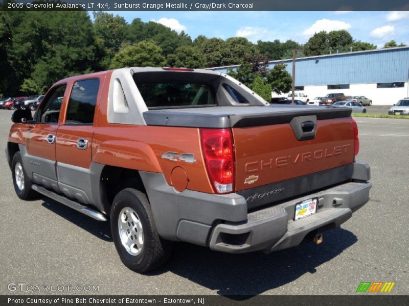 Sunburst Orange Metallic / Gray/Dark Charcoal 2005 Chevrolet Avalanche LT 4x4