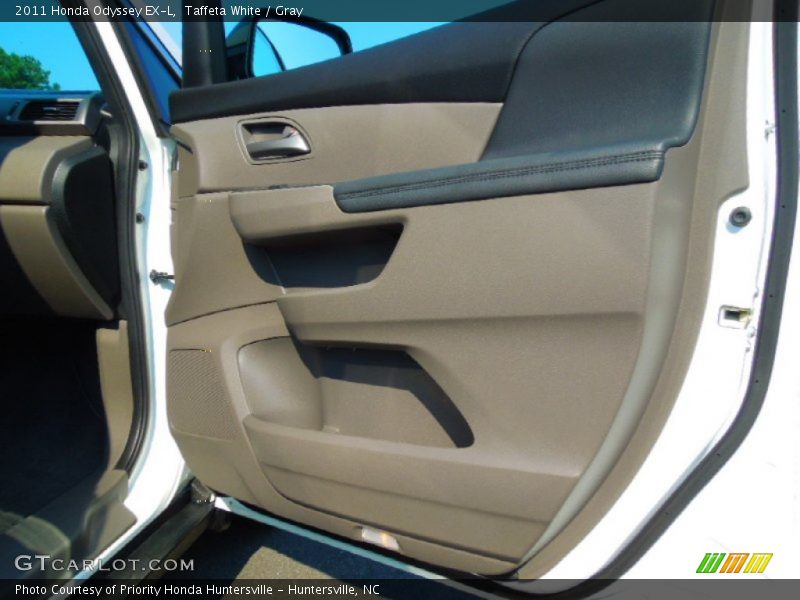 Taffeta White / Gray 2011 Honda Odyssey EX-L