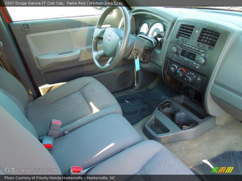 Flame Red / Medium Slate Gray 2007 Dodge Dakota ST Club Cab