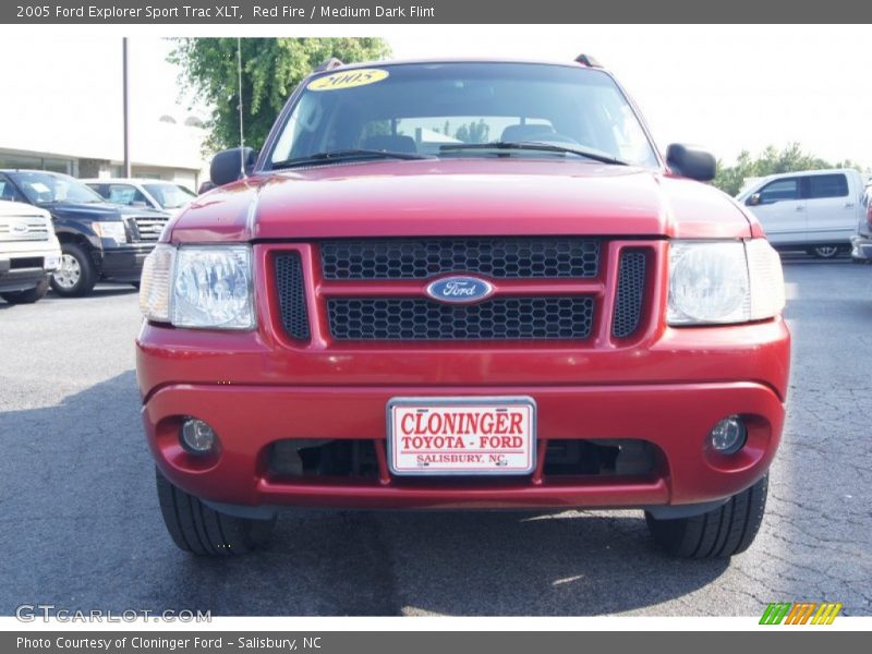 Red Fire / Medium Dark Flint 2005 Ford Explorer Sport Trac XLT